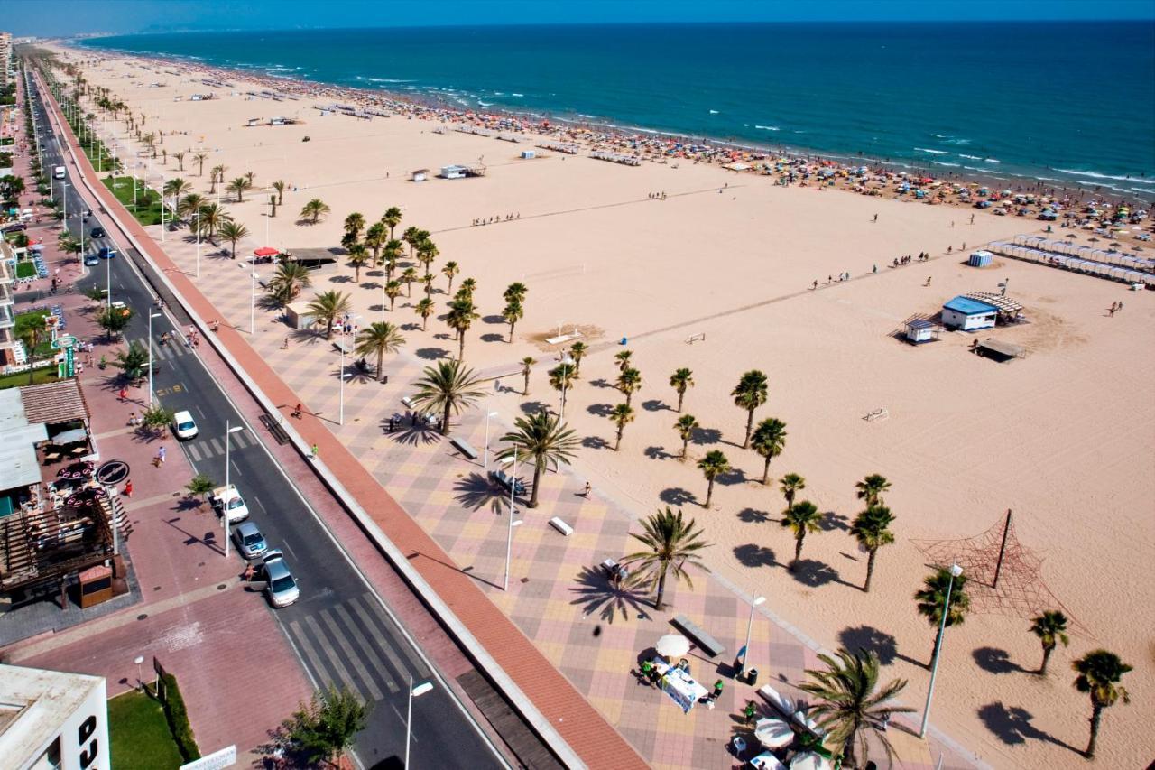 Capri Gandia Primera Linea - Alquiler Solo Familias Playa de Gandia Dış mekan fotoğraf